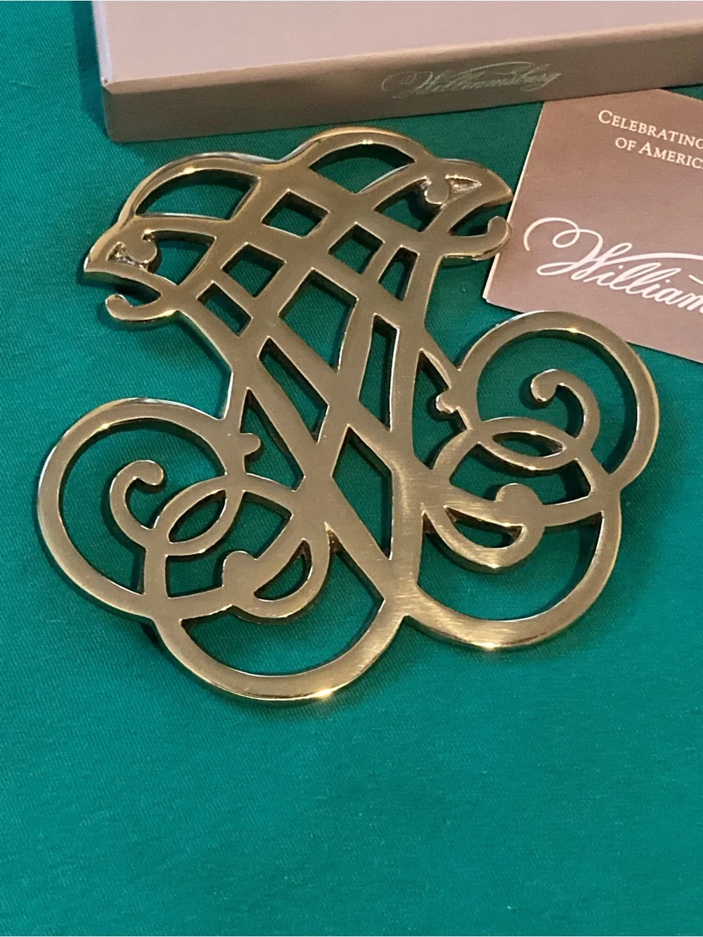 Thomas Jefferson Williamsburg Brass Sedgefield Trivet NIB